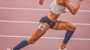 Gianna Woodruff clasifica a la final de los 400 m con vallas