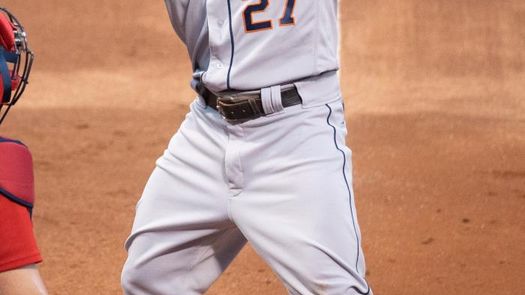 Altuve pega grand slam y jonrón; Severino aporta dos cuadrangulares