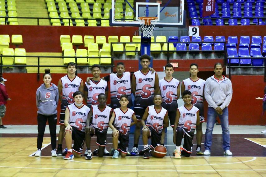Inicia la Liga Distritorial de Baloncesto Panamá U14 de