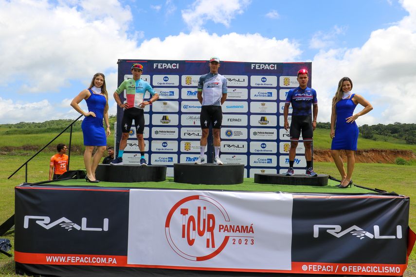 Wilmar Paredes gana la Etapa y 2 es nuevo líder