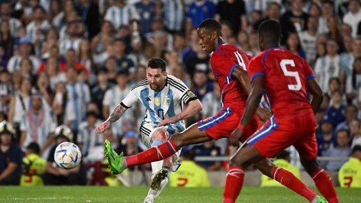 Edgardo Fariña cerca del CSD Municipal de Guatemala