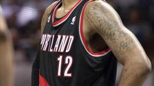 94-75. Aldridge lideró el triunfo de Trail Blazers, que pierden a Matthews