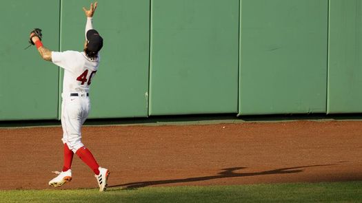 3-2. Duran pega sencillo y empuja el triunfo de los Medias Rojas
