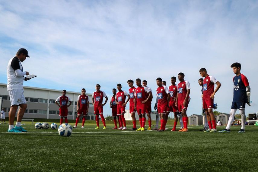 Selección U20 de Panamá regresa a los trabajos