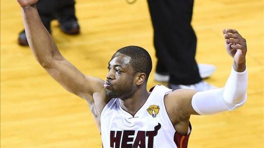 Wade y Bosh se unen a James como agentes libres; Kidd podría dejar los Nets