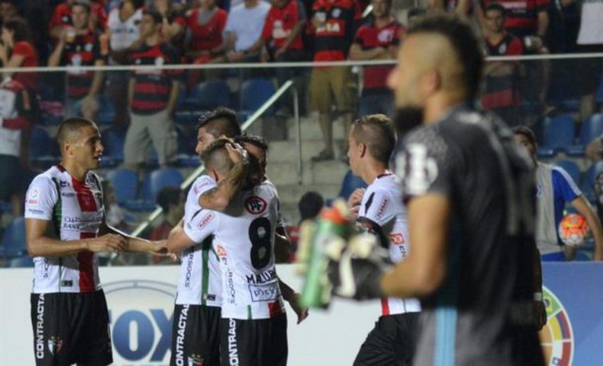 1-2. El Flamengo cae y el Palestino avanza a cuartos de final