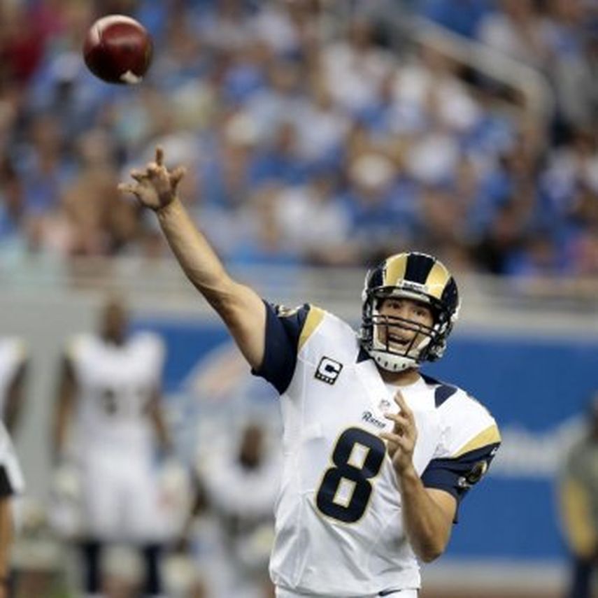 Los Vikings adquieren al quarterback Sam Bradford, de los Eagles