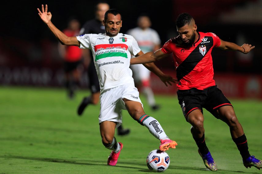 0-0. Goianiense cede empate pero se mantiene líder y elimina al Palestino
