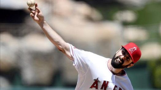 6-1. Shoemaker supera a Jiménez y los Angelinos buscan /barrida/
