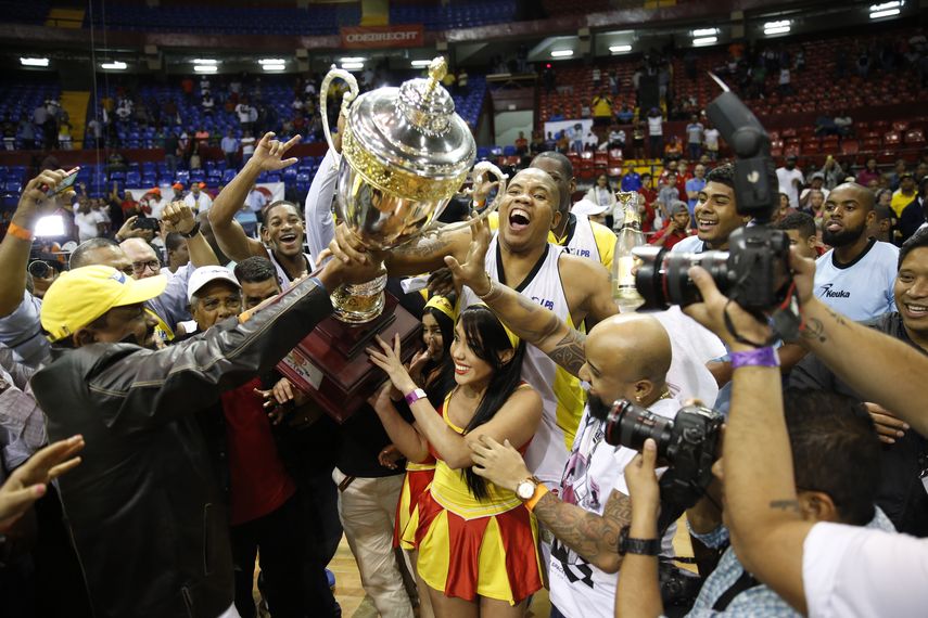 Plaza Amador expone su invicto ante el Sporting San Miguelito