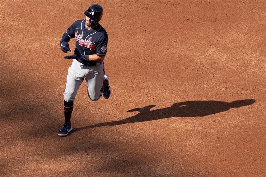 7-6. Dansby Swanson lidera la remontada y el triunfo de los Bravos