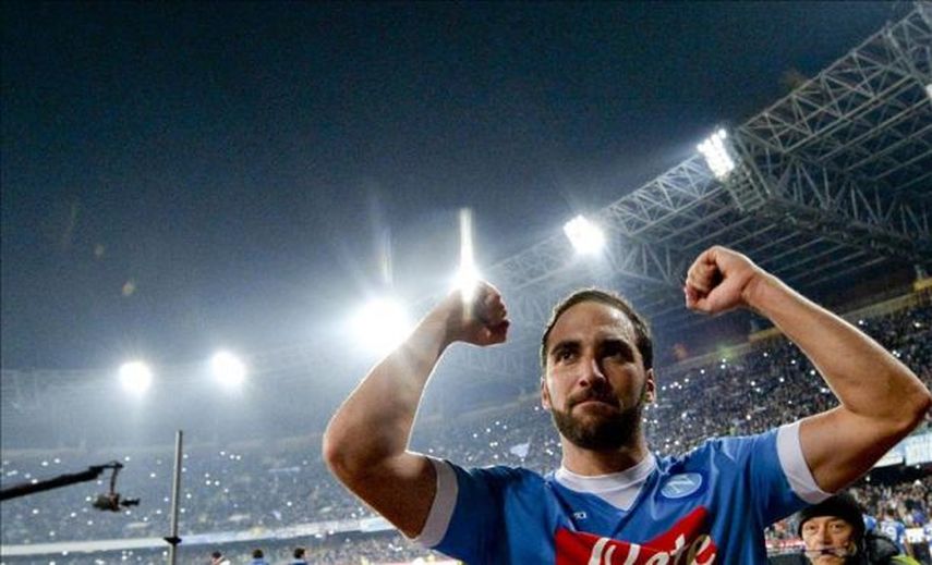 Rummenigge está interesado en tener a Higuaín en el Bayern, según Bild
