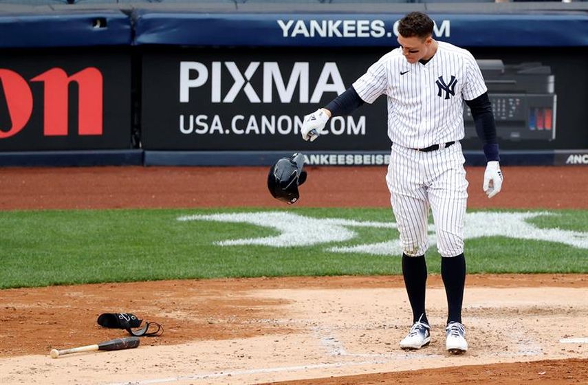 Aaron Judge recibe base y empuja a la victoria de los Yanquis por 5-4