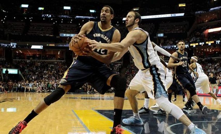 110-102. Ajinca y los Pelicans derrotan a los Lakers de Bryant