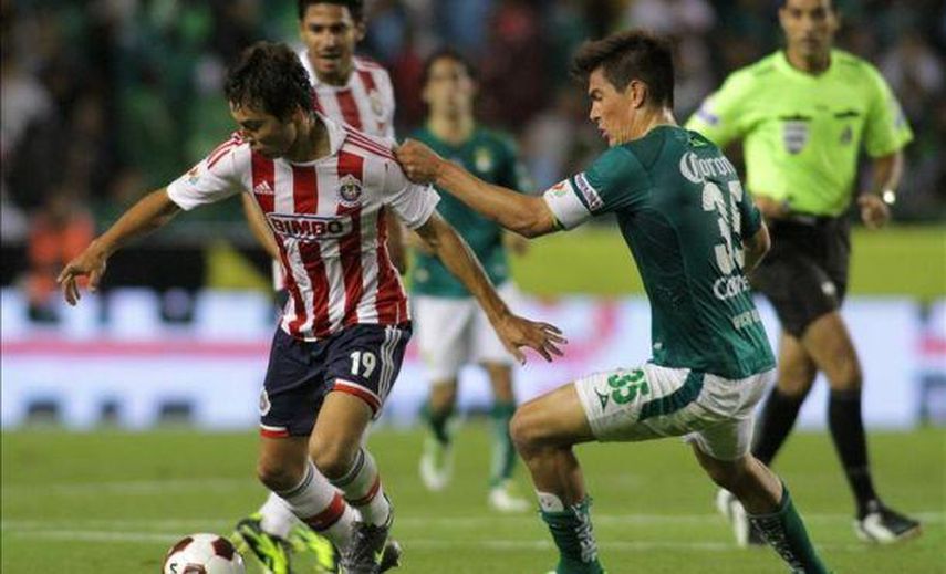 Erik Torres llama atención de Herrera y es convocado a la selección mexicana