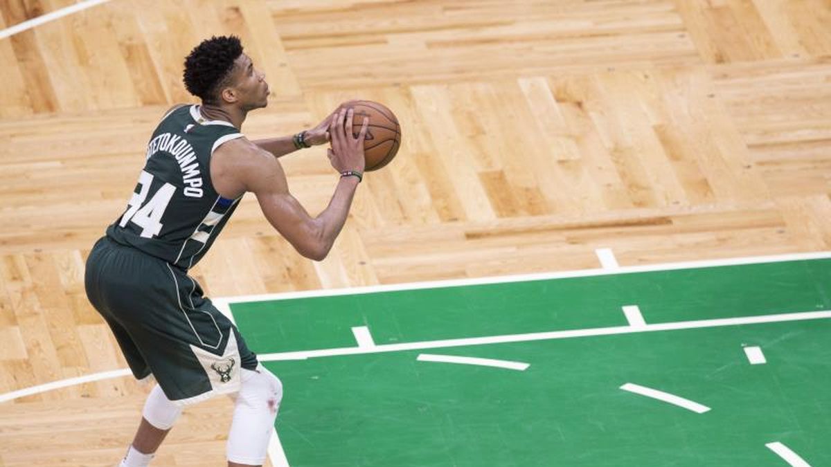 110-119. Antetokounmpo y los Bucks llegan a diez victorias seguidas
