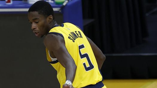 116-111. LeVert lidera a los Pacers, que cortan ante Pistons la racha perdedora en su campo