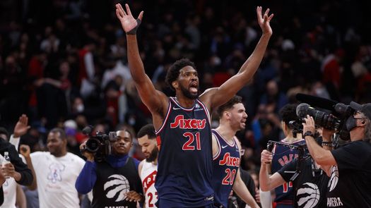 Joel Embiid anotó 33 puntos en la victoria de los 76ers ante los Raptors. Philadelphia tiene ventaja de 3 - 0 en la serie.