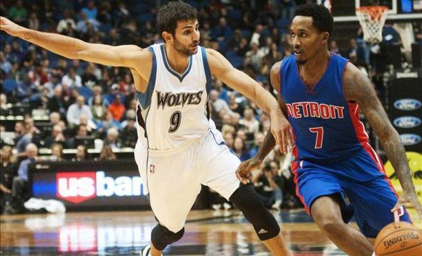 97-91. Young reivindicó el liderazgo encestador y Rubio la dirección del juego