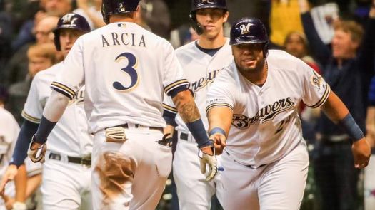 6-5. Eric Sogard produce la carrera del triunfo de Cerveceros ante Piratas