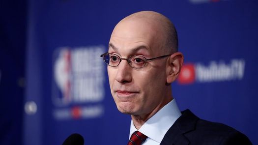 Adam Silver, de nuevo entre el optimismo y la posibilidad de otra cancelación