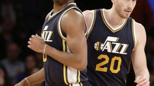 98-81. Burks logra un doble-doble y los Jazz siguen segundos en la clasificación