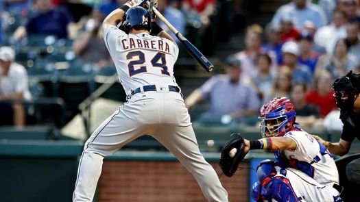 El venezolano Cabrera impulsa jonrón en plena nevada y los Tigres ganan 3-2