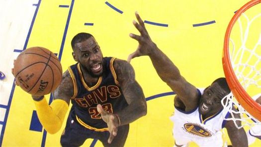 104-100. James y reservas de Cavaliers acaban con racha ganadora de Thunder