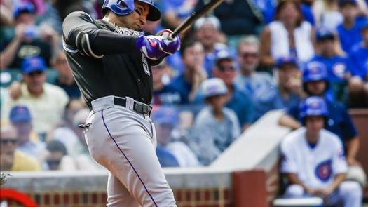 2-1. González vuelve a jonronear en el triunfo de los Rockies