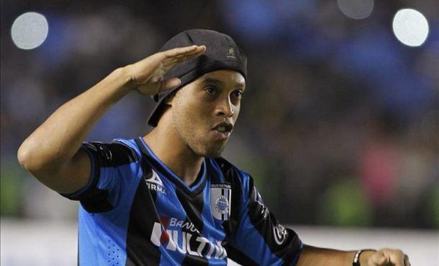 Comisión contra discriminación abre queja por insulto racista a Ronaldinho
