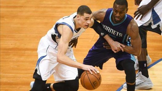 98-109. Williams mantiene octavos en la Conferencia Este a los Hornets
