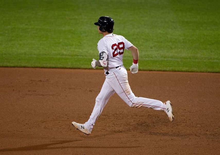 4-3. Renfroe y Dalbec pegan jonrones en la victoria de los Medias Rojas sobre los Angelinos