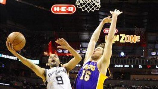 Tony Parker dice que le /encantaría jugar/ junto a Pau Gasol
