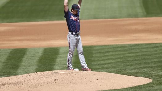 6-2. Maeda y el dominicano Polanco se combinan y vencen a los Reales