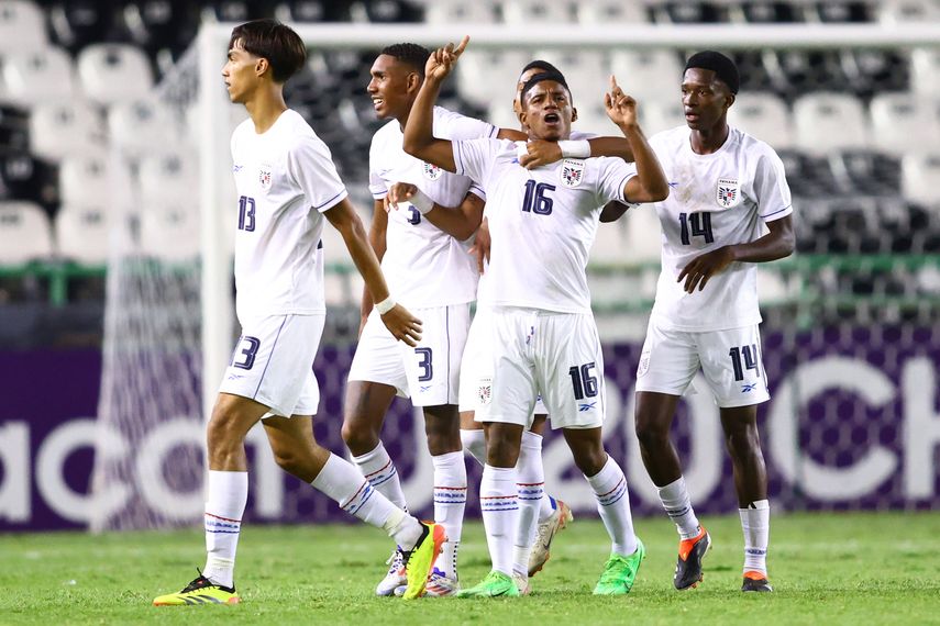 La selección Sub-20 de Panamá celebrando su segundo gol en el partido.&nbsp;
