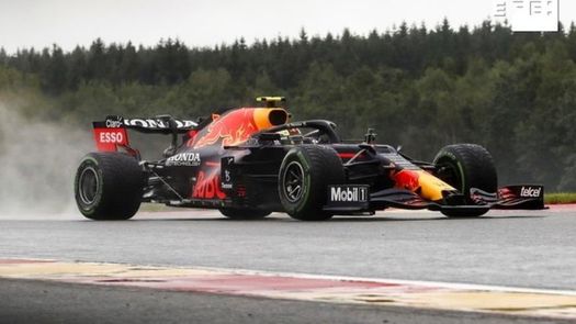 Checo no correrá en Bélgica tras accidentarse en la vuelta de instalación