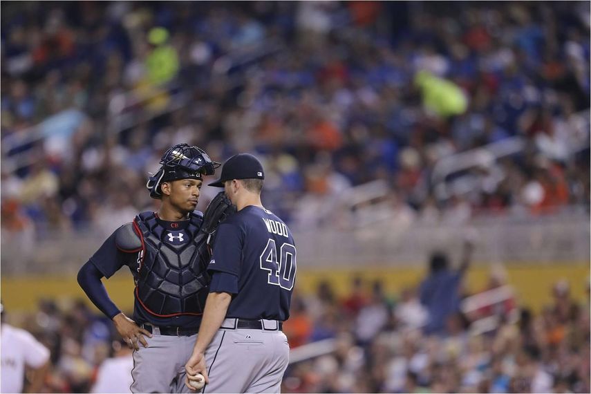 12-2. Freeman, Johnson, Simmons y Maybin castigan a los Marlins