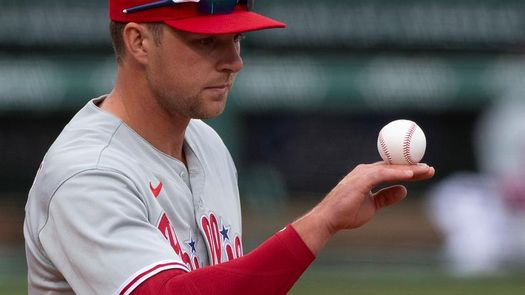 7-5. Hoskins castiga con dos jonrones a los Rockies