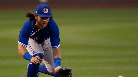 Bo Bichette jonronea y Robbie Ray lanza sólido en triunfo de los Azulejos Bo Bichette jonronea y Robbie Ray lanza sólido en triunfo de los Azulejos