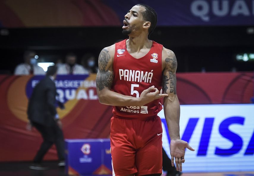 Trevor Gaskins lideró la ofensiva panameña con 15 puntos
