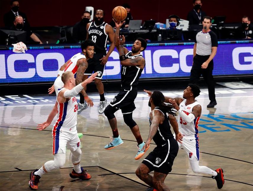 100-95. Ante los Pistons, Harden logra un triple-doble y los Nets el cuarto triunfo seguido