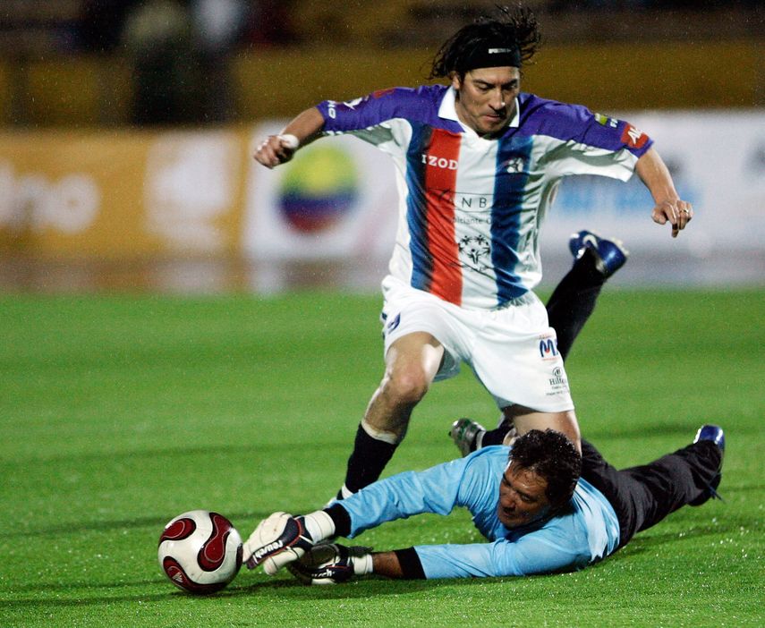 Muere Carlos Morales, exfigura del fútbol ecuatoriano y prefecto de Guayaquil