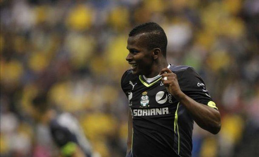 El colombiano Darwin Quintero renueva con el Santos hasta el 2018