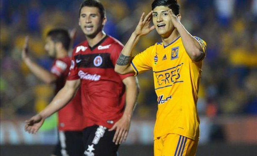 Alan Pulido descarta regresar a Tigres y dice que pelea por algo justo