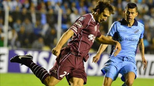 El argentino Izquierdoz destaca al delantero paraguayo Velázquez en el Toluca