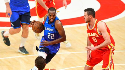 102-113. Middleton y Antetokounmpo adelantan a los Bucks 2-1