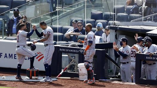 Adolis García enciende la carrera por el mejor jonronero; José Altuve logra marcas