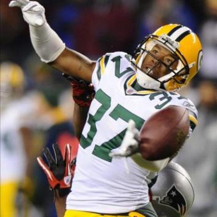 Los Packers contratan nuevamente a Shields