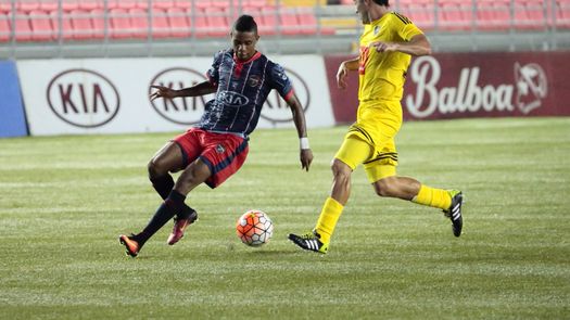 Plaza Amador se acerca al líder; Árabe Unido pierde frente a su afición