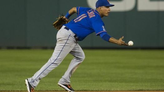 Los Cardenales firman a Tejada para las paradas cortas